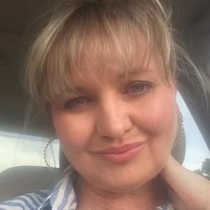 Meet your Posher, Jacqueline